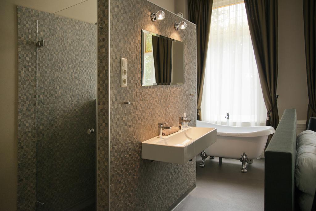 Ck58 Bed & Breakfast Den Haag Room photo